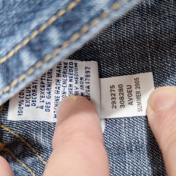 Vintage Old Navy Denim Kids Overall Shorts with Floral Embroidery Girls 2T - Picture 5 of 11